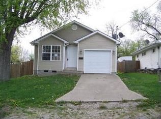 112 1/2 Elm St, Georgetown, KY 40324