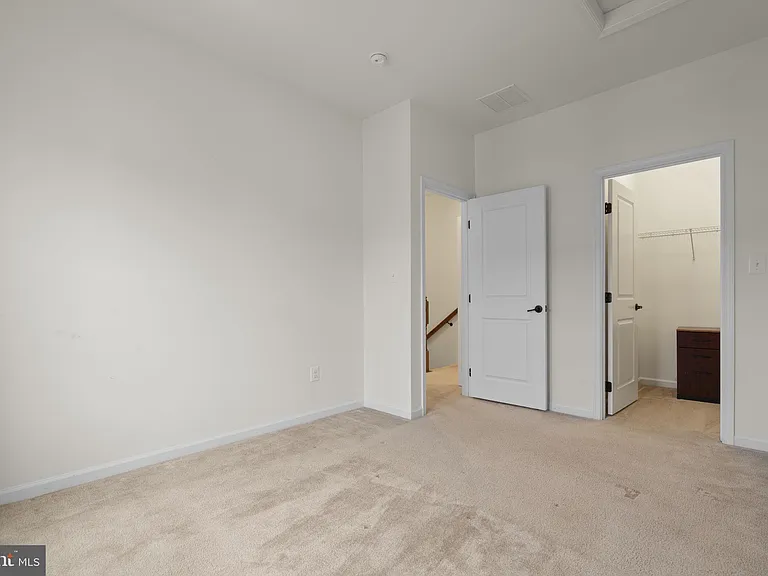 41690 McMonagle Sq — Photo 19