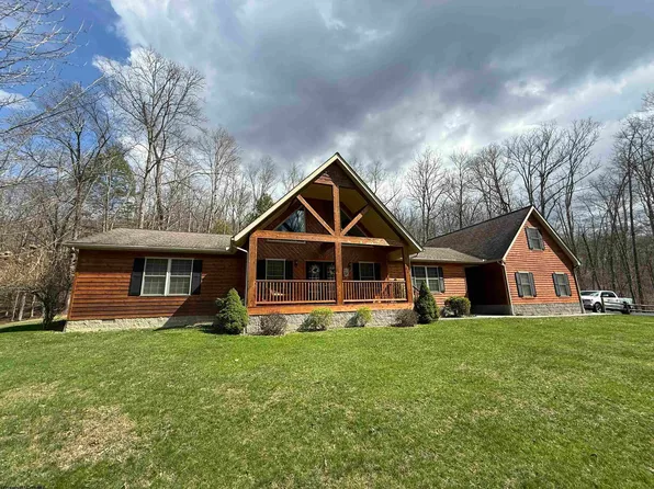 250 Timber Ridge Dr, Elkins, WV 26241