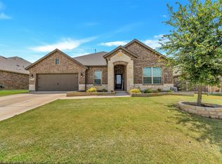 2824 Lake Valley Rd, Aubrey, TX 76227