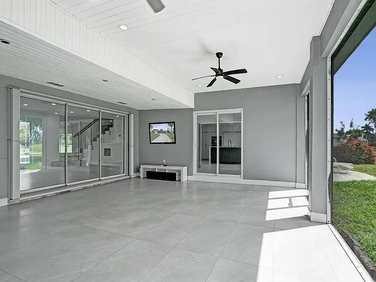 6700 E Tropical Way — Photo 24
