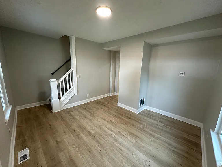 218 N Jackson St #218 — Photo 3