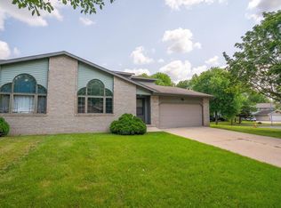 9 Prentice Pl, Madison, WI 53704