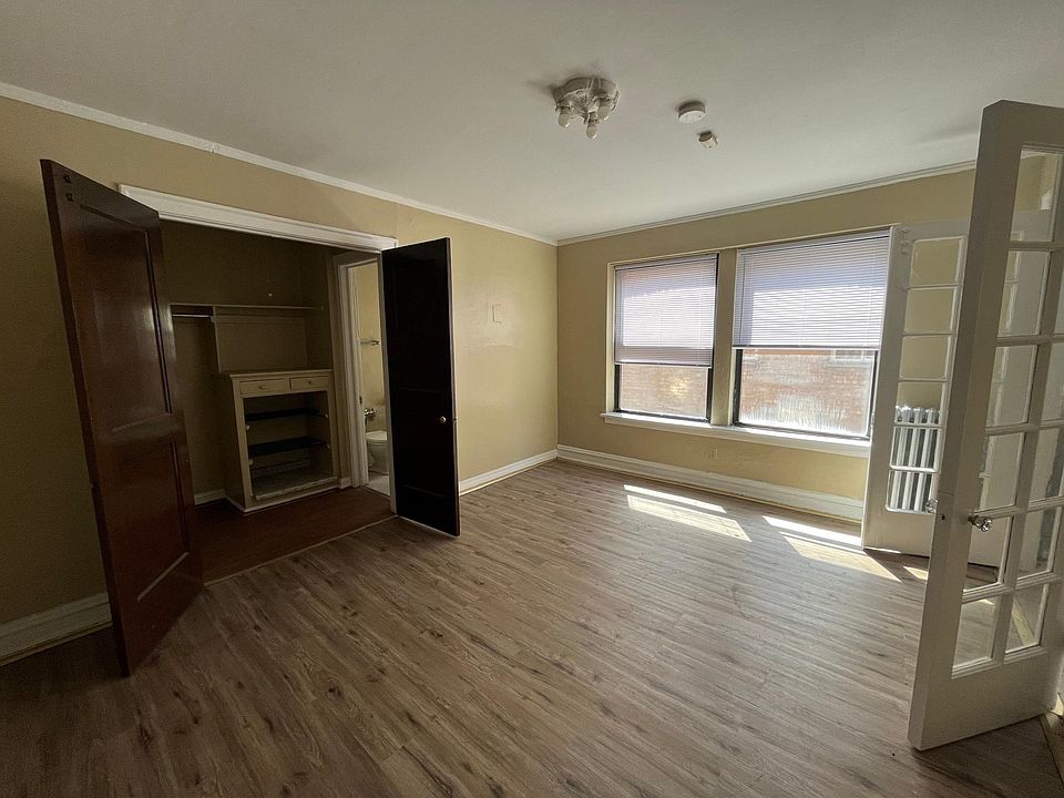 2nd image of 156 N Central Ave APT 207