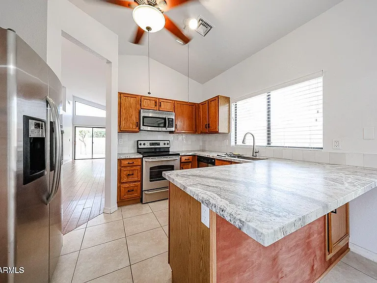 9429 E Camino Del Santo — Photo 8