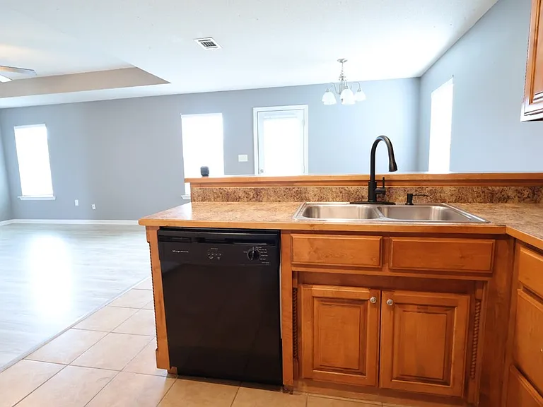 5121 Branch Point Dr — Photo 7