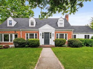 25 Linwood Ave, Riverside, CT 06878