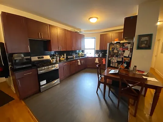 Rented by Mdays Realty | media 20