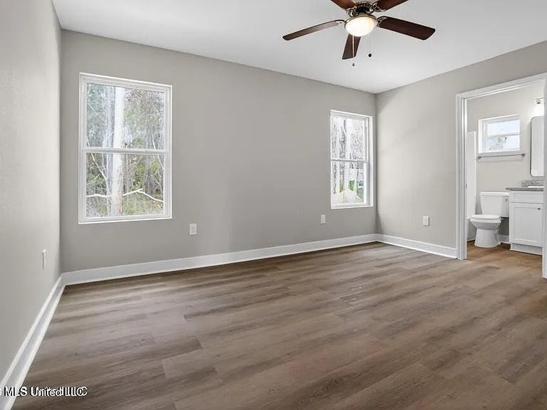 7172 W Greene St — Photo 6