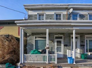 40 N Church St, Ephrata, PA 17522