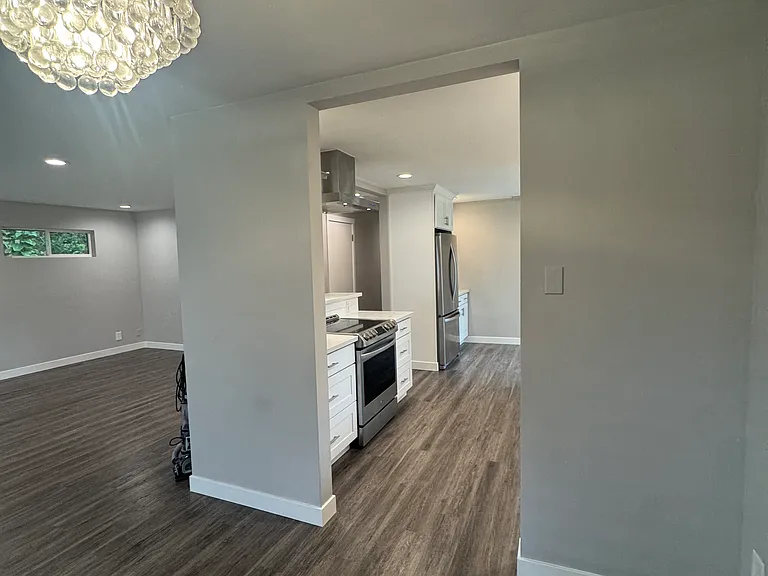 7513 28th Ave SW — Photo 21