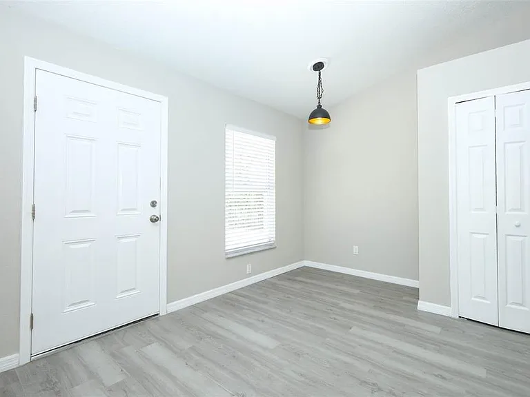 786 Lincoln Pkwy — Photo 6