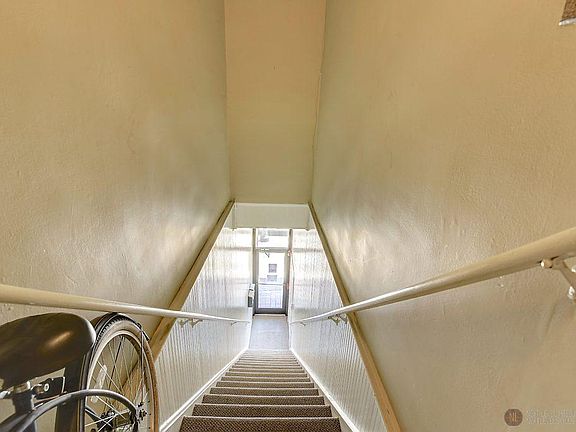 4th image of 5114 Main St Unit B