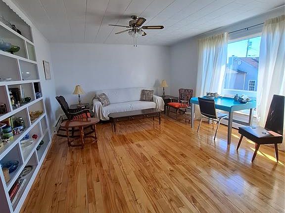 4th image of 21 Lemaire Road
