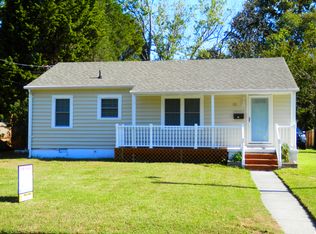 33 Hickory Hill Rd, Hampton, VA 23666