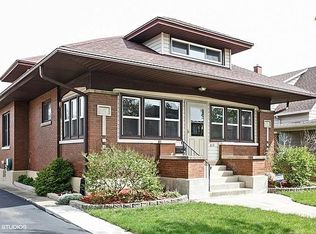 815 Farragut Pl, Joliet, IL 60435