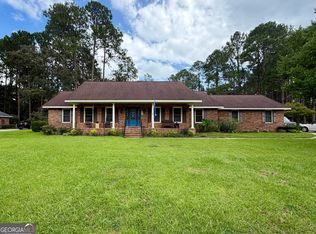 119 Elliswood Dr, Statesboro, GA 30458