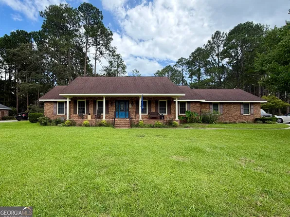 119 Elliswood Dr, Statesboro, GA 30458