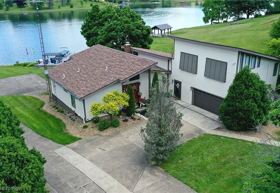 1st image of 47829 Tomahawk Dr