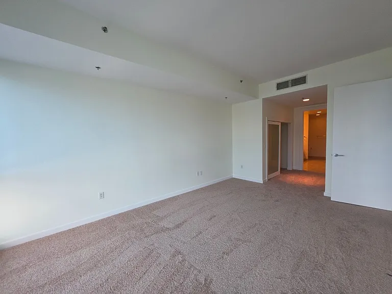 4525 Dean Martin Dr #2807 — Photo 39