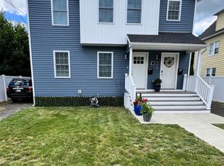 16 Lexington St #2, Hamden, CT 06518