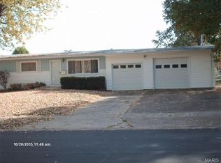 1570 Night Dr, Florissant, MO