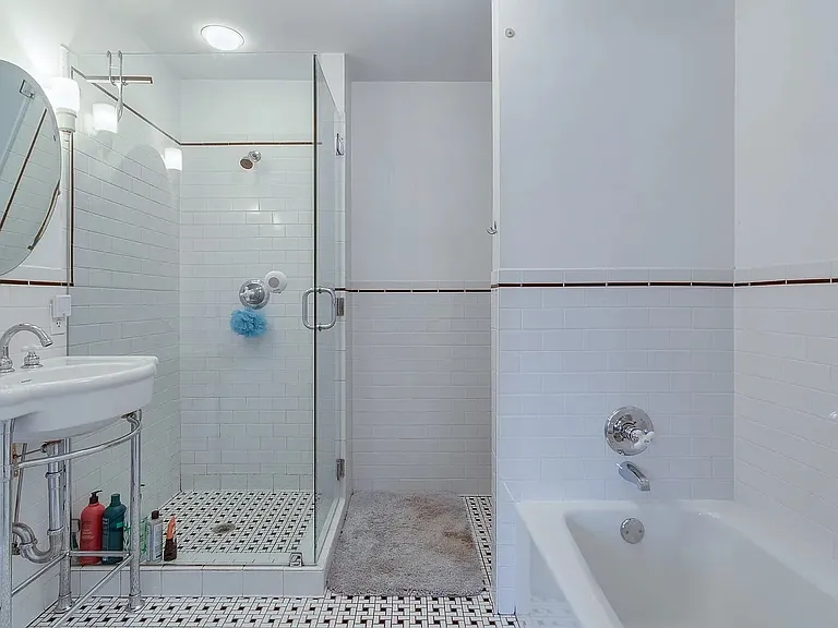 2066 Carr Ave — Photo 19