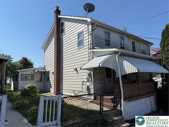 2nd image of 10 E Ruddle St