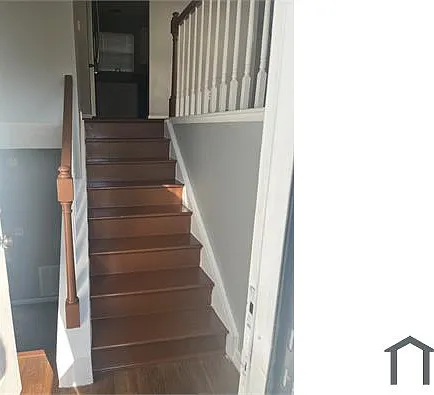 821 Winslow Way — Photo 29