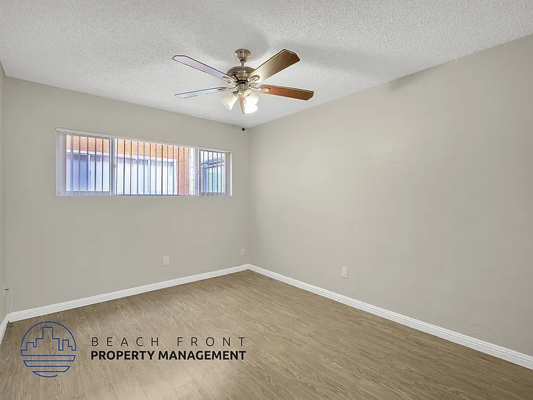 1010-1020, 1028 Orange Ave. — Photo 11