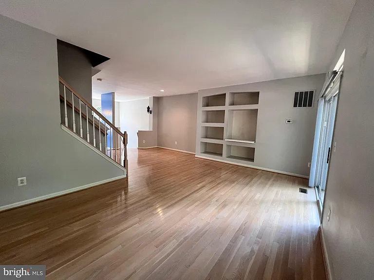 4110 Flower Box Ct — Photo 51