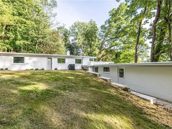 82 Lasalle Pkwy, Victor, NY 14564