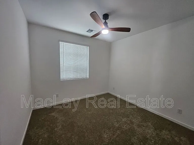 548 W Fremont Pass — Photo 16