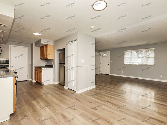 5th image of 705 Peach Orchard Dr