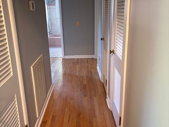 4th image of 467 Bellevue Ave