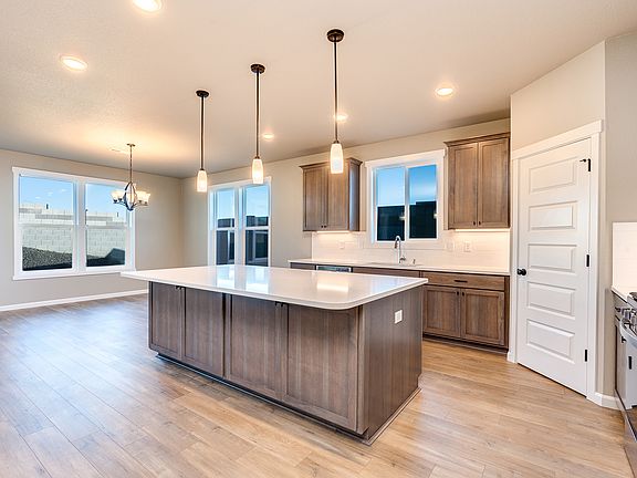 3rd image of 606 Constance Ave #Ueathw