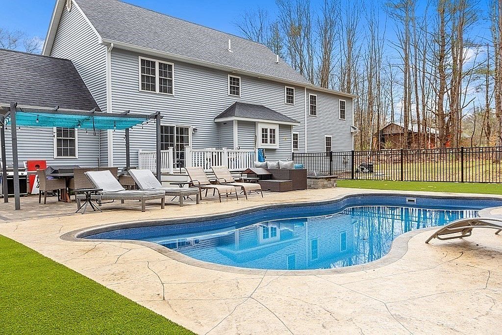 125 Teel Rd, Winchendon, MA 01475 Zillow