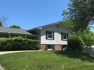 300 W Charlotte St, Sterling, VA 20164