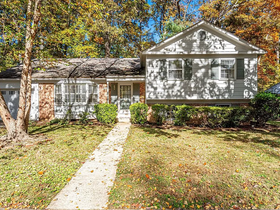 8204 Mockingbird Dr