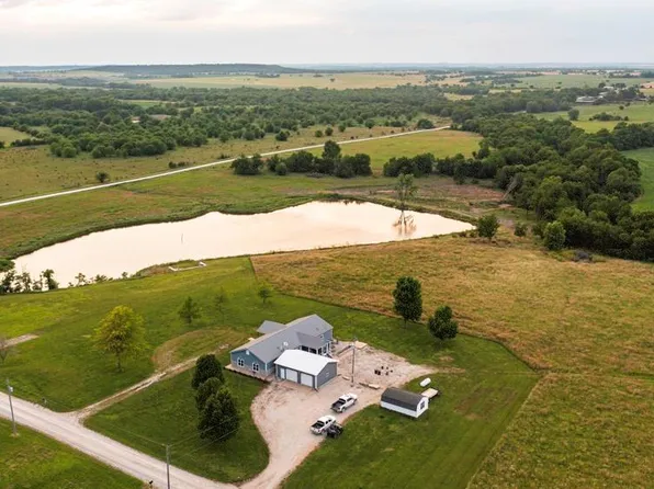 33117 SE 800th Rd, Kincaid, KS 66039