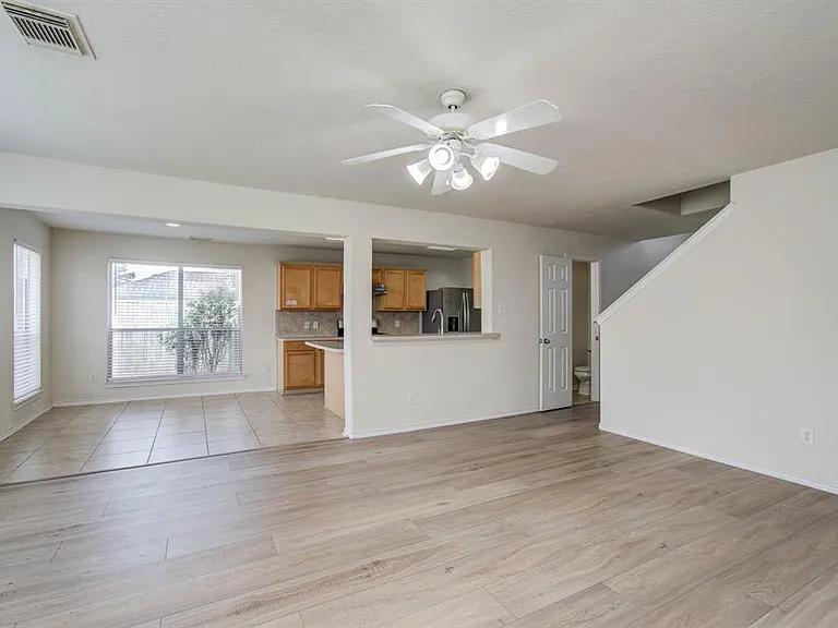 12026 Parkers Hideaway Dr — Photo 11