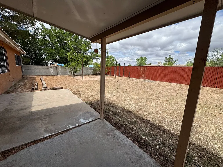7133 Loma Del Norte Rd NE — Photo 14