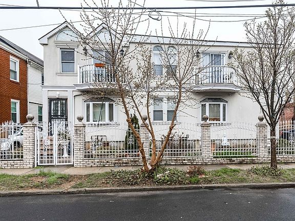 2nd image of 9430 199th St