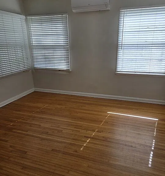 1338 S Dunsmuir Ave #1338 — Photo 1