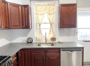 6002 Cottage St, Philadelphia, PA 19135