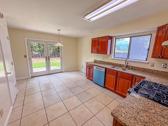 2nd image of 3006 Nuptial Ln