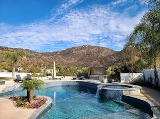 2334 Orchard View Ln, Escondido, CA 92027