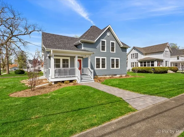 11113 S Myrtle St, Huntley, IL 60142