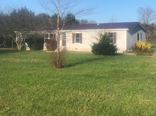 555 Lobo Rd, Harrington, DE 19952