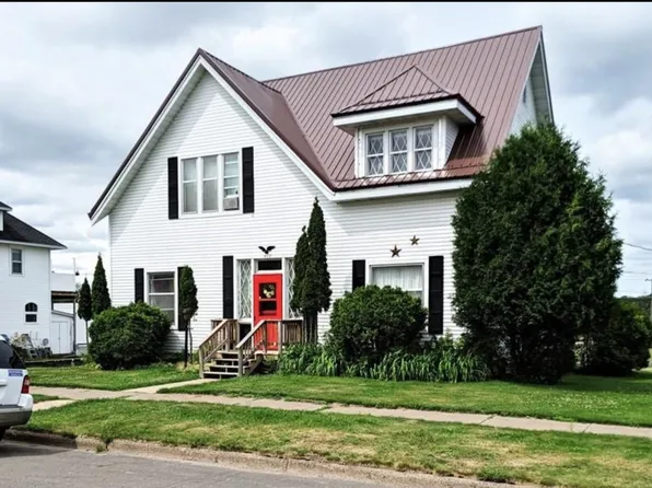 477 2nd Ave N APT 2, Park Falls, WI 54552
